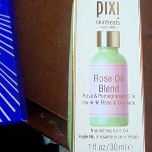 Pixi skin treats oil